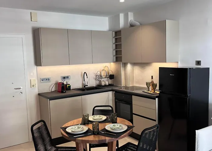 Adam's Luxury Apartament *